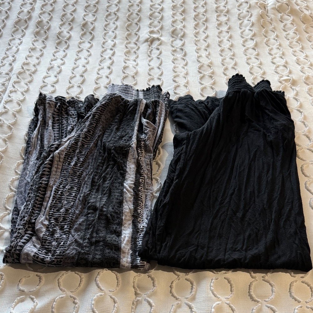 Mossimo Supply Co. Black and Gray Wide Leg Pants